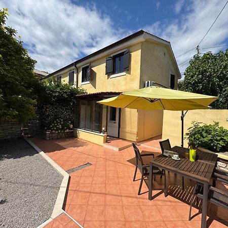 Apartment Ela, Kostrena Rijeka المظهر الخارجي الصورة