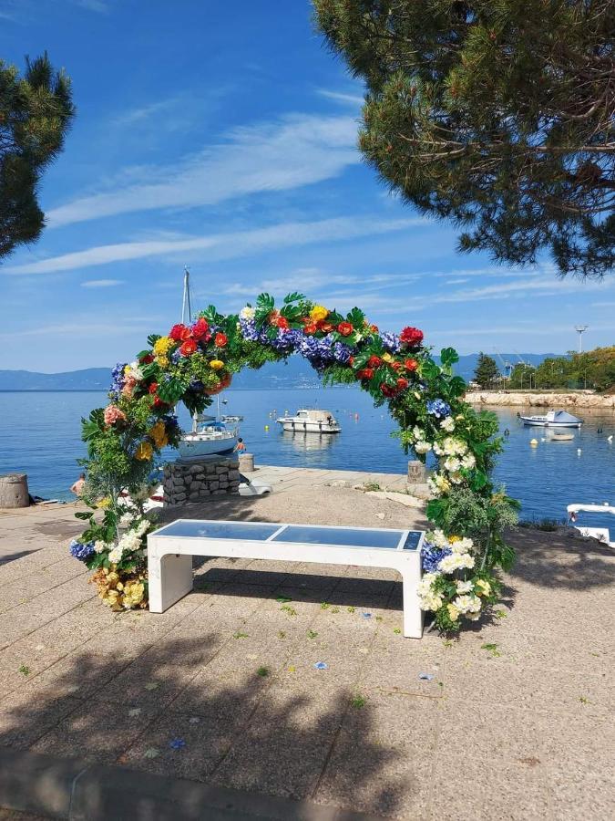 Apartment Ela, Kostrena Rijeka المظهر الخارجي الصورة